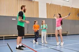 2008 亚洲大物：福留孝介加盟芝加哥小熊，首场比赛即击出追平三分炮