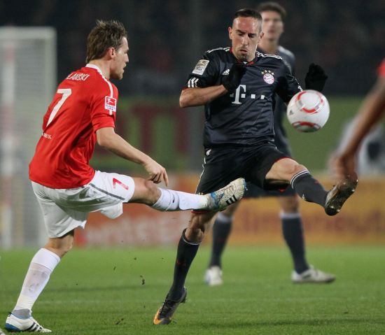 的表现是 的表现是