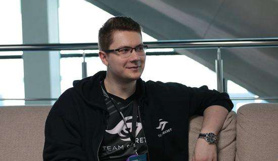 中有过类似 中有过类似